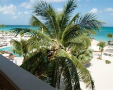 Most romantic hotels in US and the world rated by TripAdvisor Most romantic hotels in US and the world rated by TripAdvisor